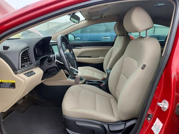 2017 HYUNDAI ELANTRA