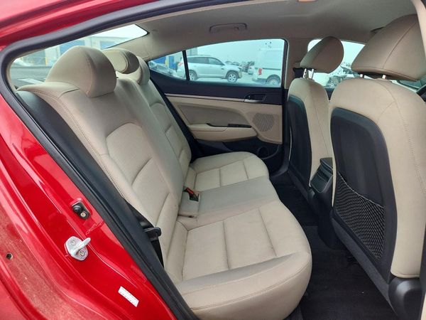 2017 HYUNDAI ELANTRA