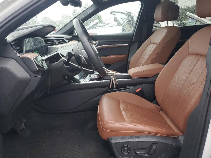 2021 AUDI E-TRON quattro Premium Plus