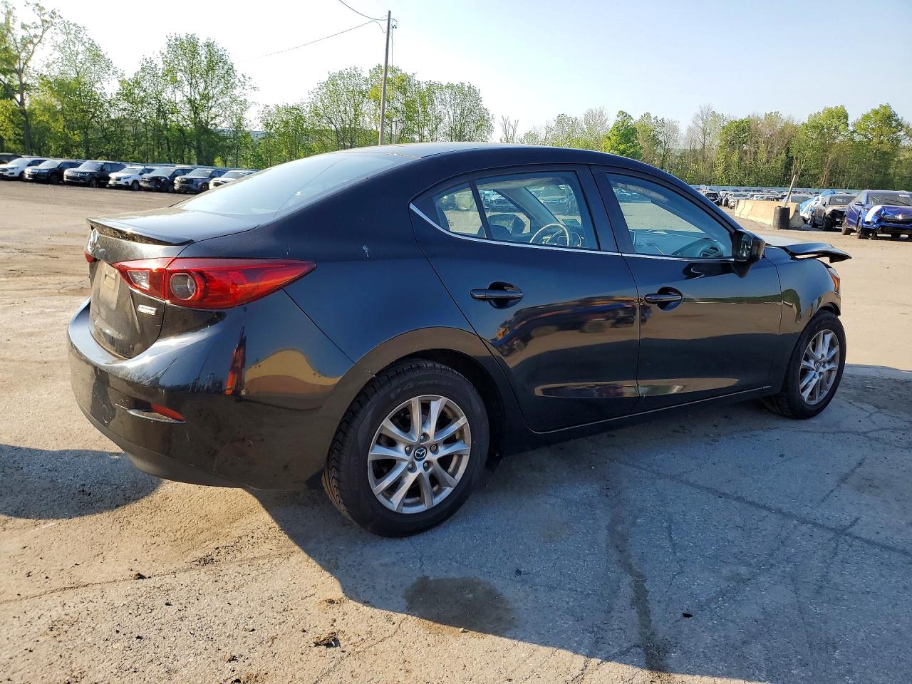 2016 MAZDA 3 Touring/GS