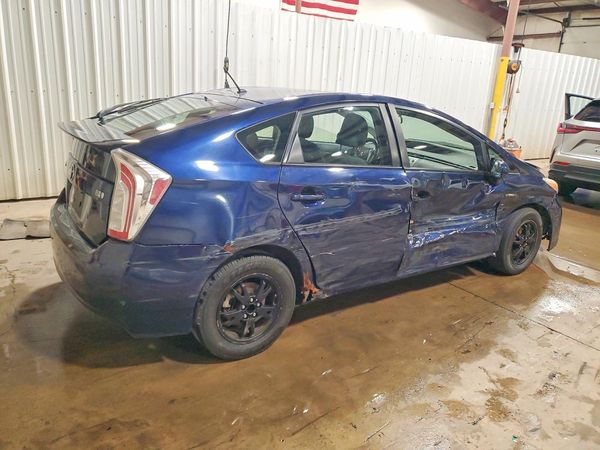 2014 TOYOTA PRIUS