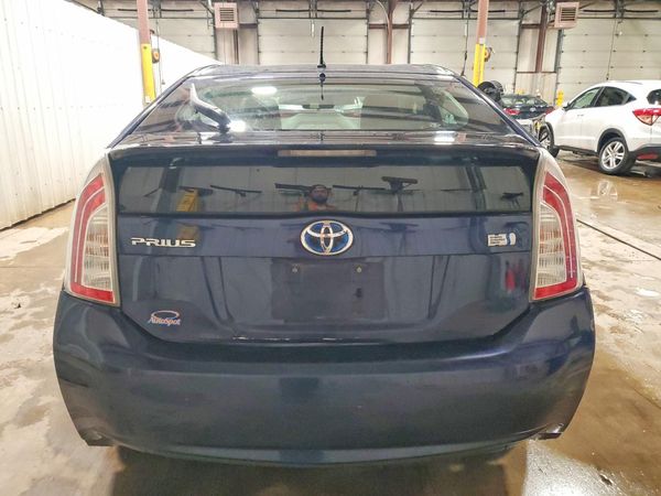 2014 TOYOTA PRIUS