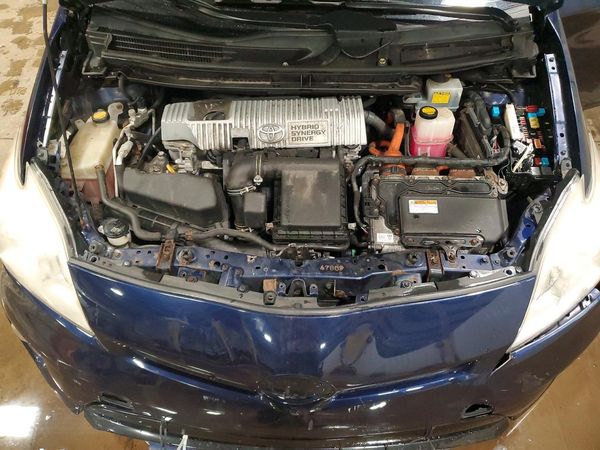 2014 TOYOTA PRIUS