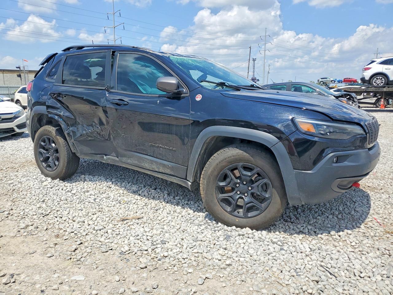 2019 JEEP CHEROKEE TRAILHAWK 4X4
