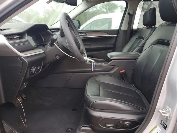 2024 JEEP GRAND CHEROKEE L LIMITED 4X4
