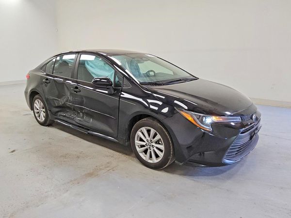 2024 TOYOTA COROLLA