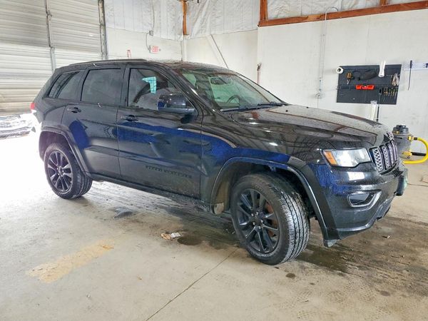 2018 JEEP GRAND CHEROKEE Laredo