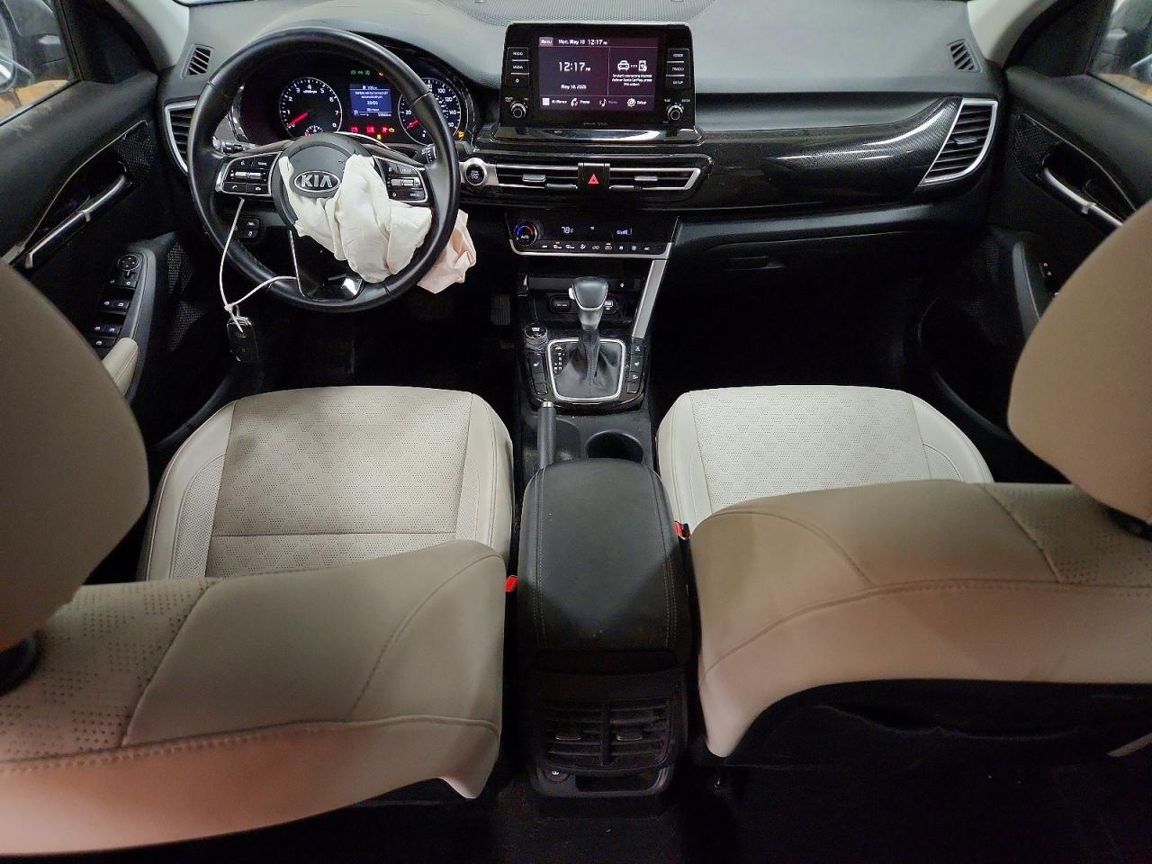 2021 KIA SELTOS EX