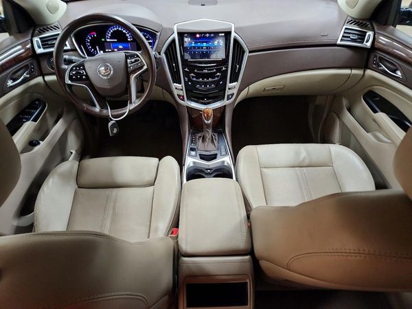 2015 CADILLAC SRX Luxury