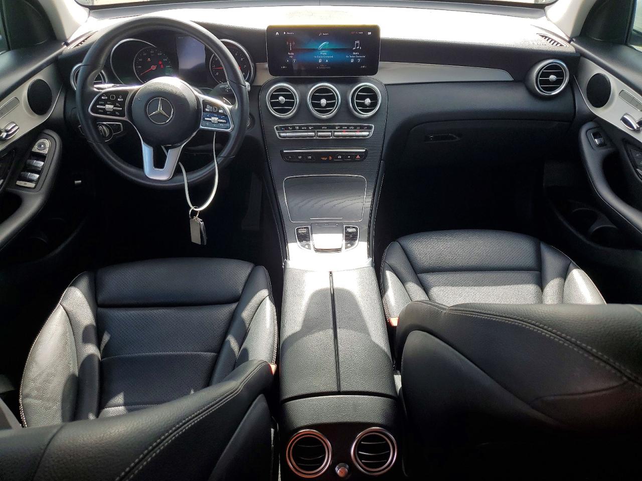 2020 MERCEDES-BENZ GLC GLC300