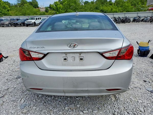 2012 HYUNDAI SONATA Middle-low level