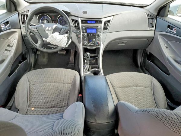 2012 HYUNDAI SONATA Middle-low level