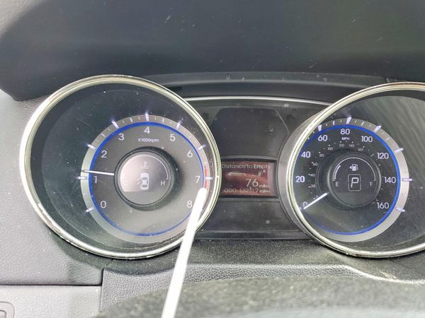 2012 HYUNDAI SONATA Middle-low level
