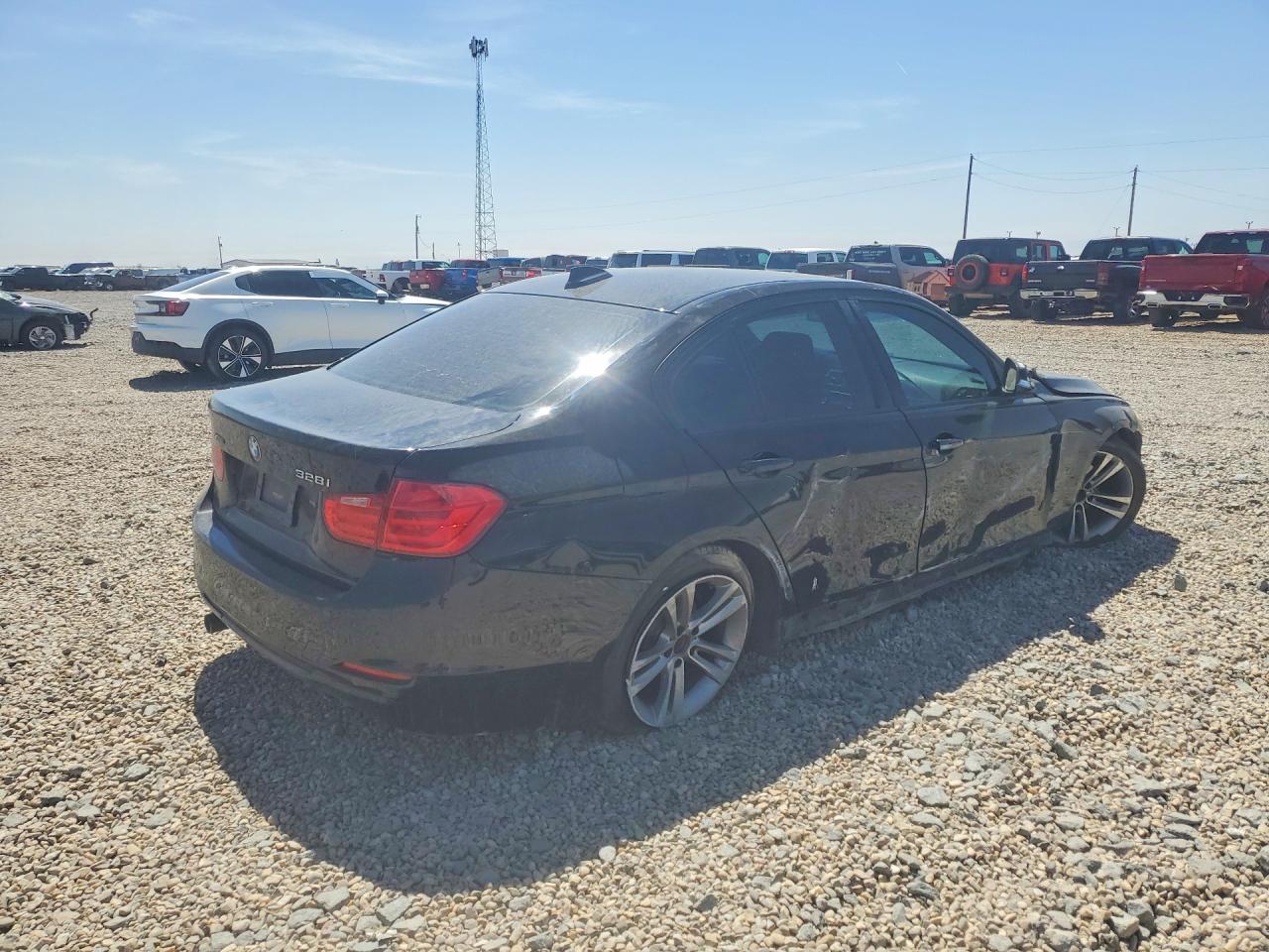 2015 BMW 328