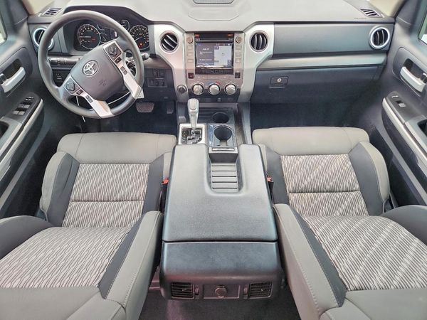 2019 TOYOTA TUNDRA SR5 Grade