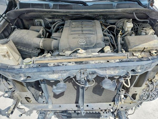 2019 TOYOTA TUNDRA SR5 Grade