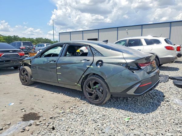 2026 HYUNDAI ELANTRA