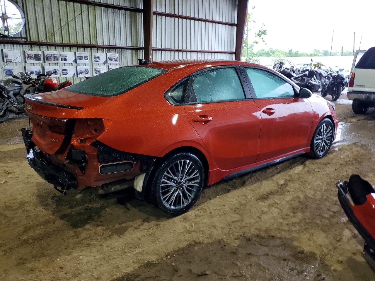 2023 KIA FORTE GT Line