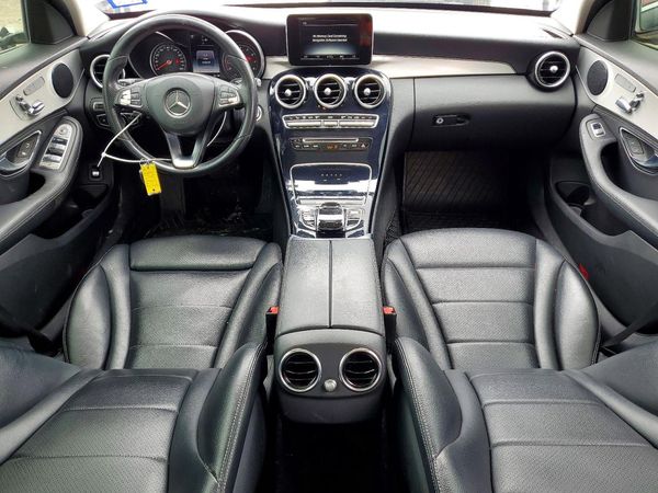 2016 MERCEDES-BENZ C C300