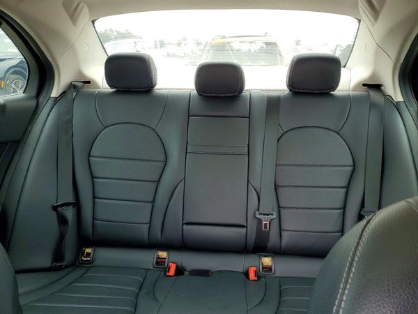 2016 MERCEDES-BENZ C C300