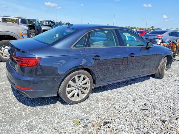 2018 AUDI A4