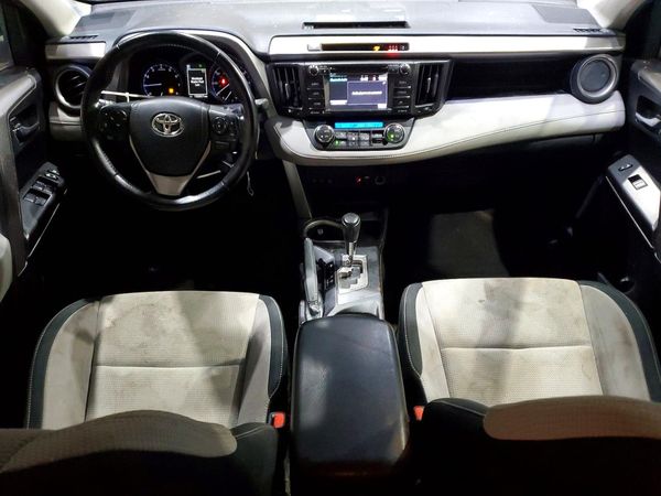 2017 TOYOTA RAV4