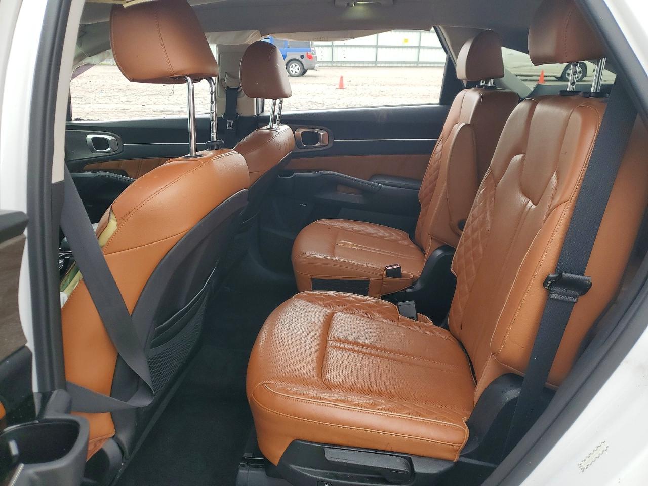 2021 KIA SORENTO SX, SXP