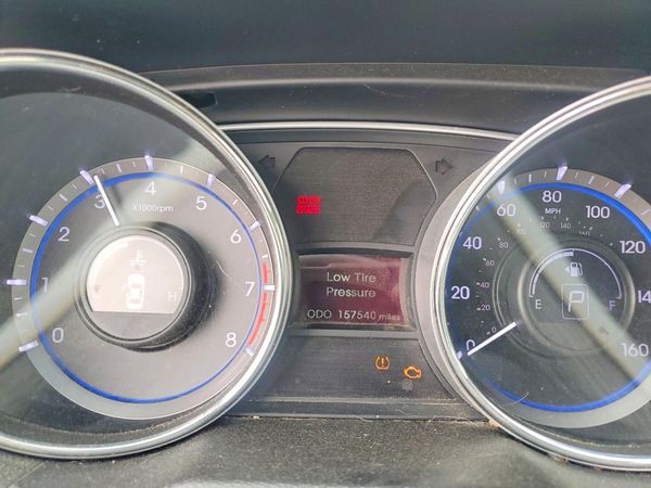 2013 HYUNDAI SONATA