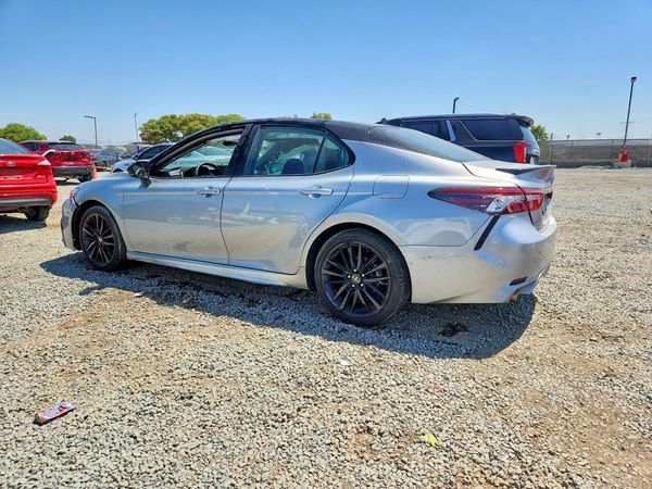 2024 TOYOTA CAMRY