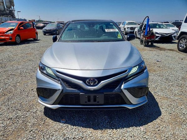 2024 TOYOTA CAMRY