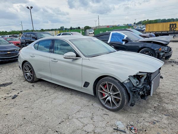 2025 GENESIS G70