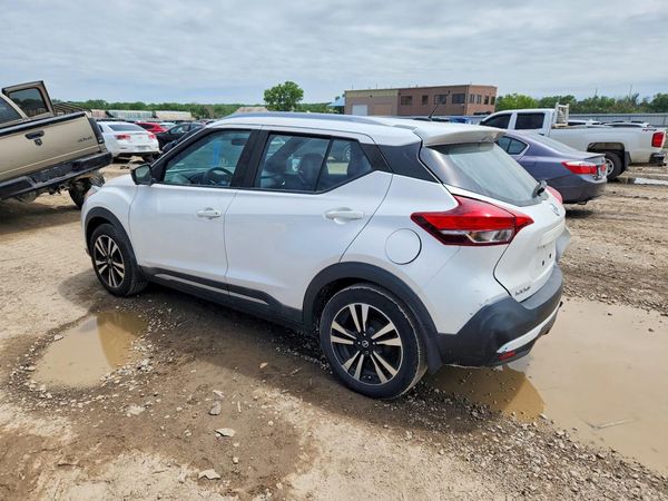 2019 NISSAN KICKS