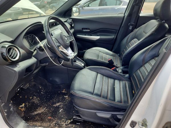 2019 NISSAN KICKS