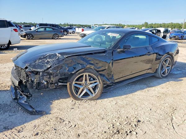 2026 FORD MUSTANG I4