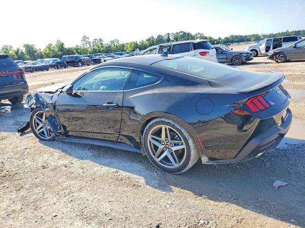 2026 FORD MUSTANG I4