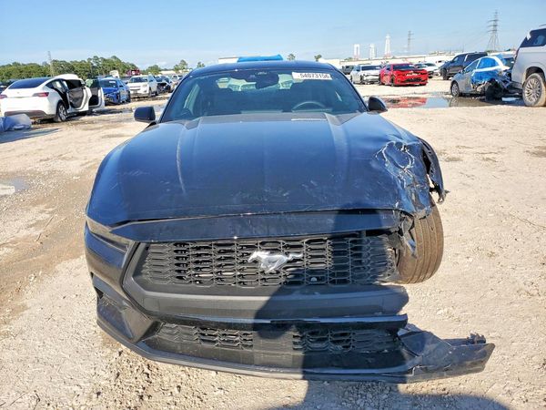 2026 FORD MUSTANG I4
