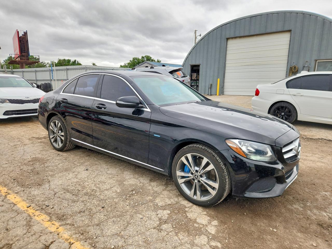 2017 MERCEDES-BENZ C 350e