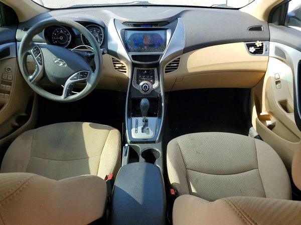 2013 HYUNDAI ELANTRA