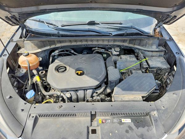 2019 HYUNDAI TUCSON SE