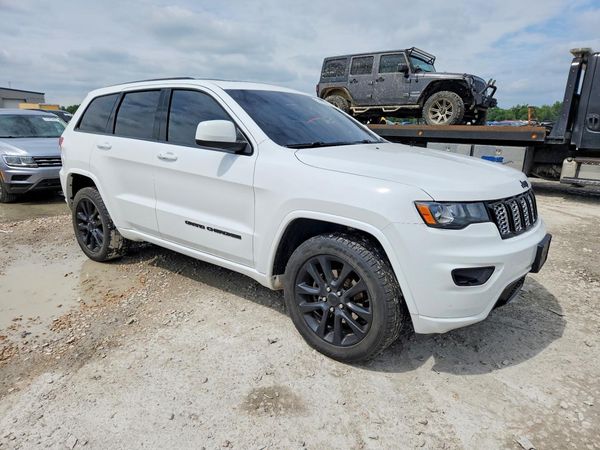 2017 JEEP GRAND CHEROKEE Laredo