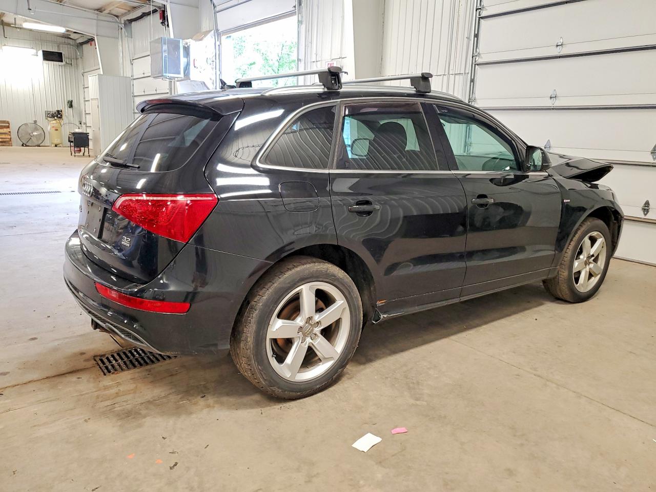 2012 AUDI Q5 Premium Plus