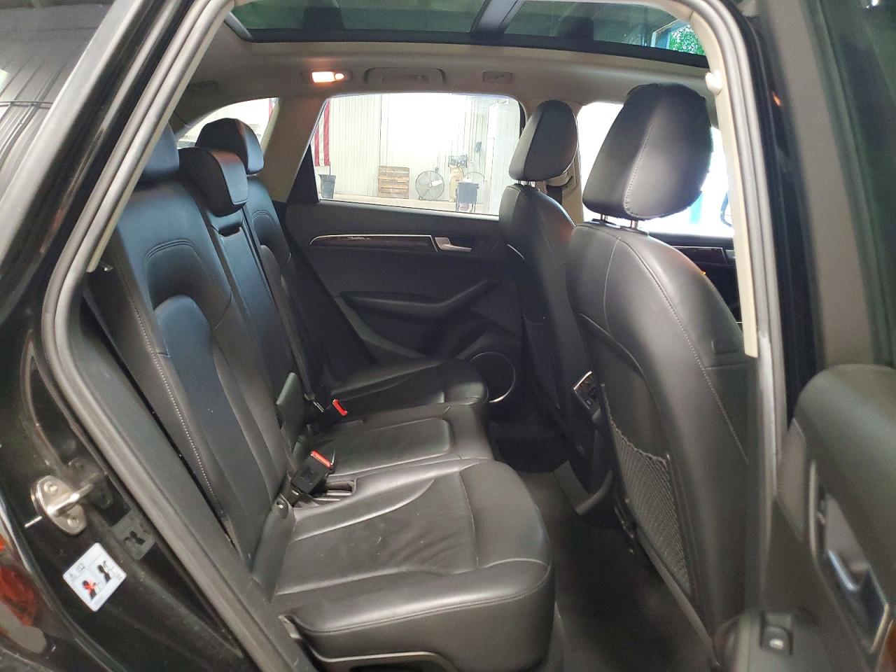 2012 AUDI Q5 Premium Plus