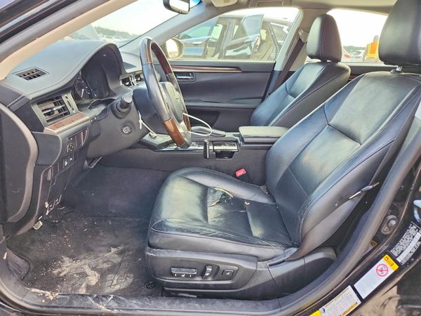 2015 LEXUS ES
