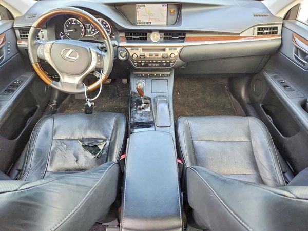 2015 LEXUS ES