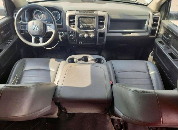 2020 RAM 1500 CLASSIC Tradesman, ST