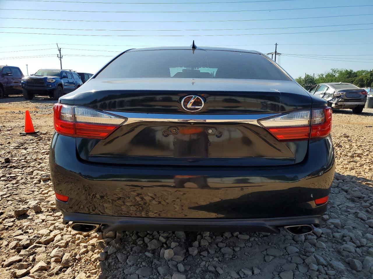 2016 LEXUS ES 350