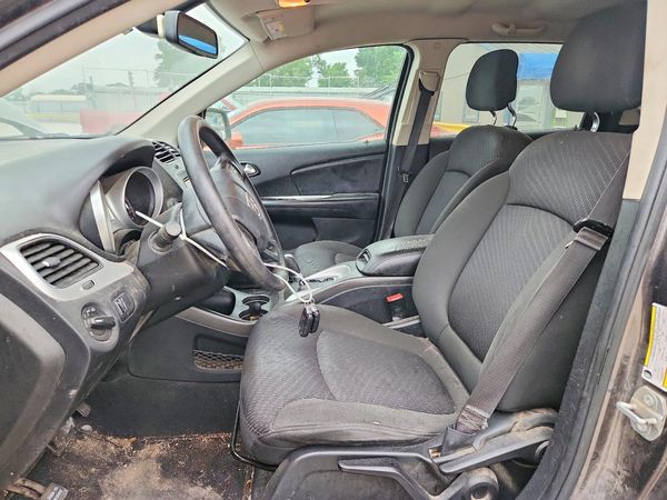 2020 DODGE JOURNEY SE