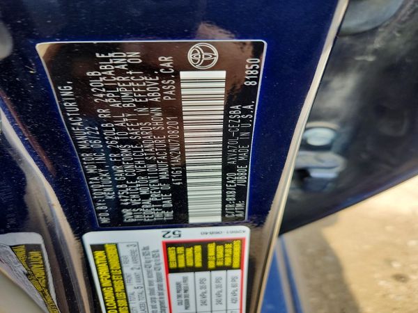 2022 TOYOTA CAMRY SE