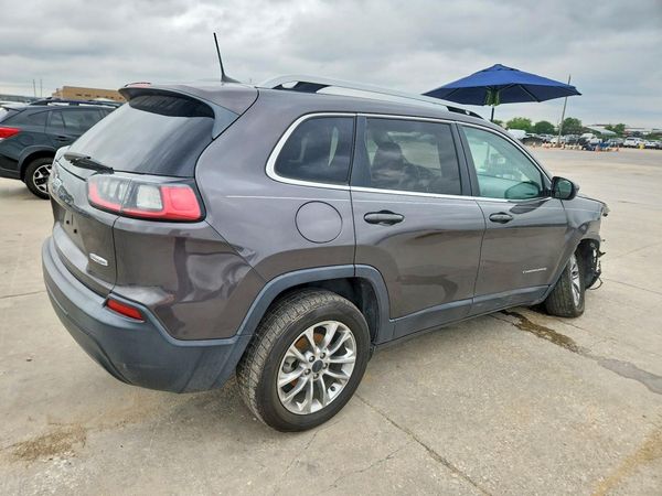 2019 JEEP CHEROKEE LATITUDE PLUS FWD