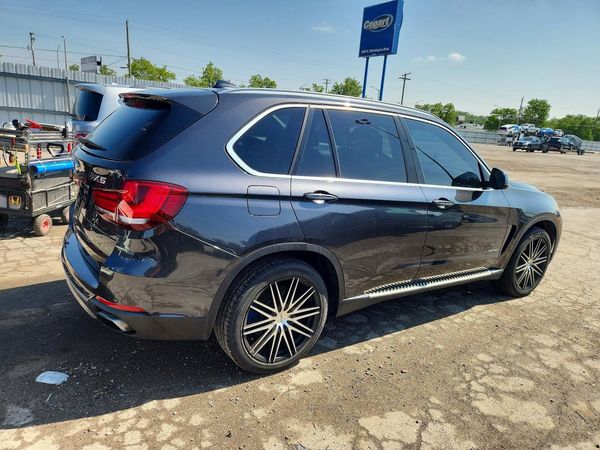 2015 BMW X5 xDrive50i